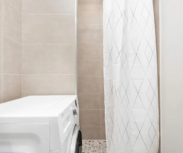 Apartment Tyzenhauzu